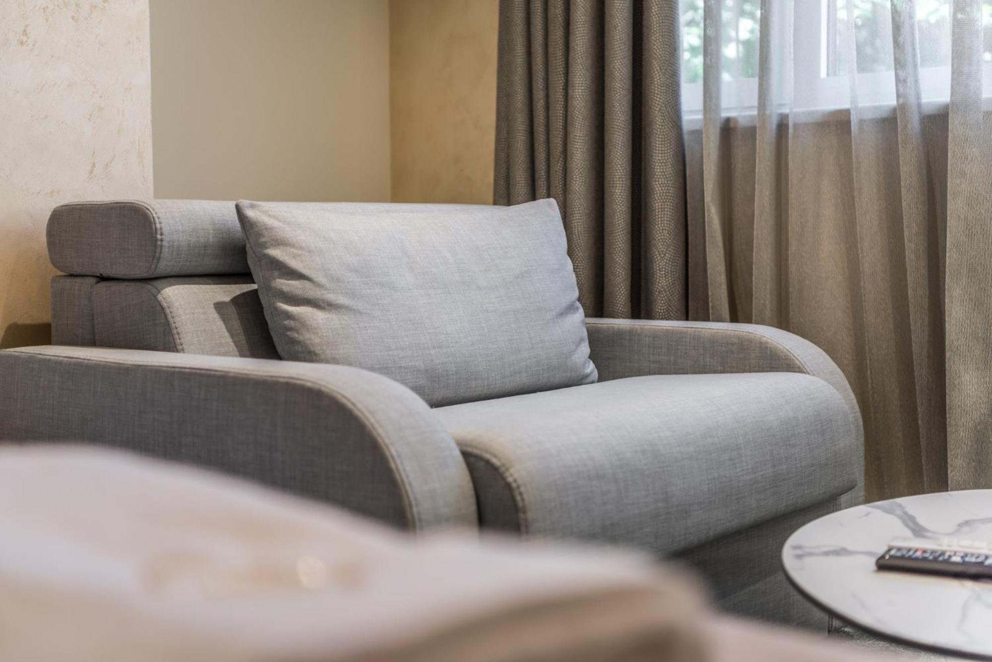 Piazza Luxury Apartments Tirana Exterior photo