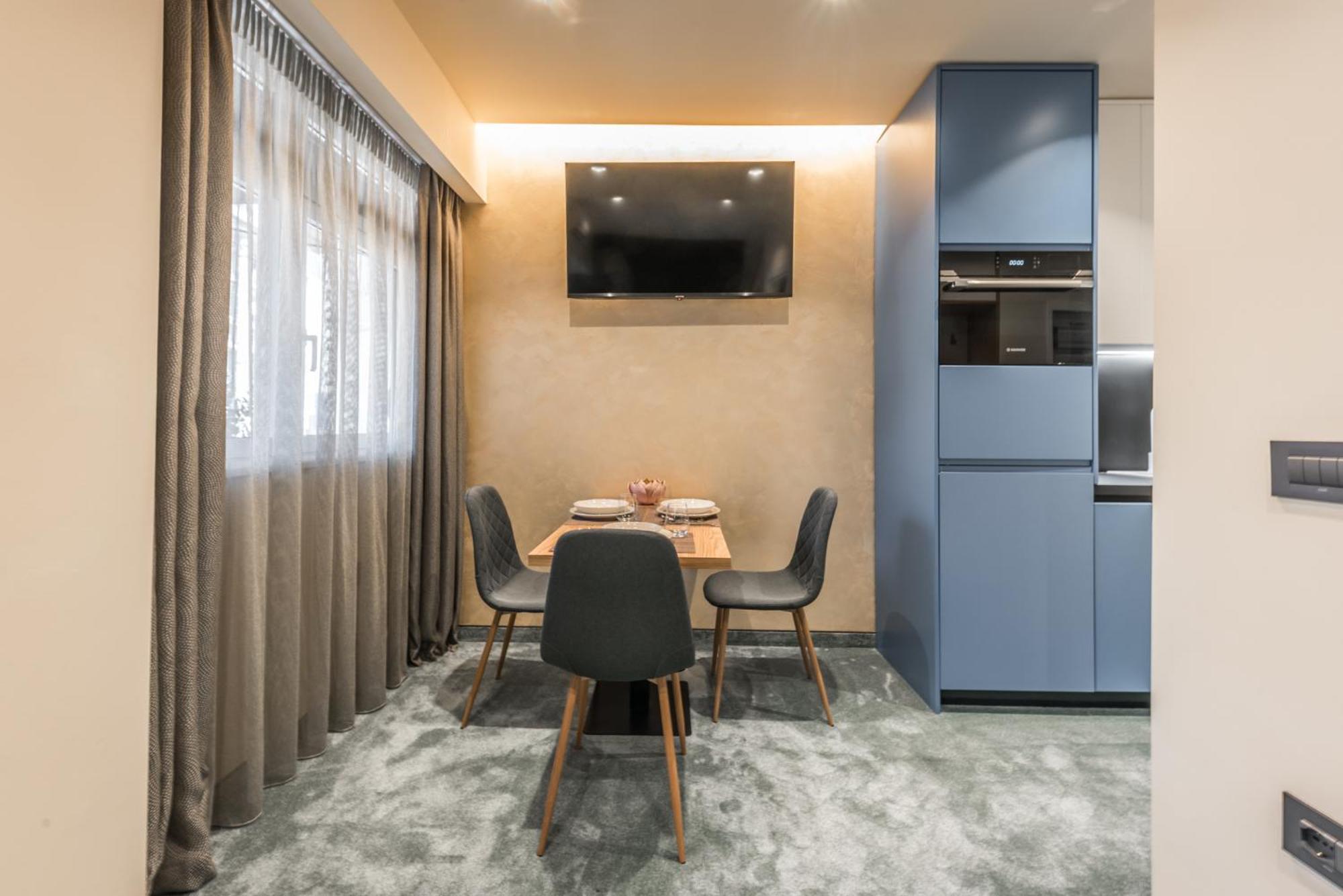 Piazza Luxury Apartments Tirana Exterior photo