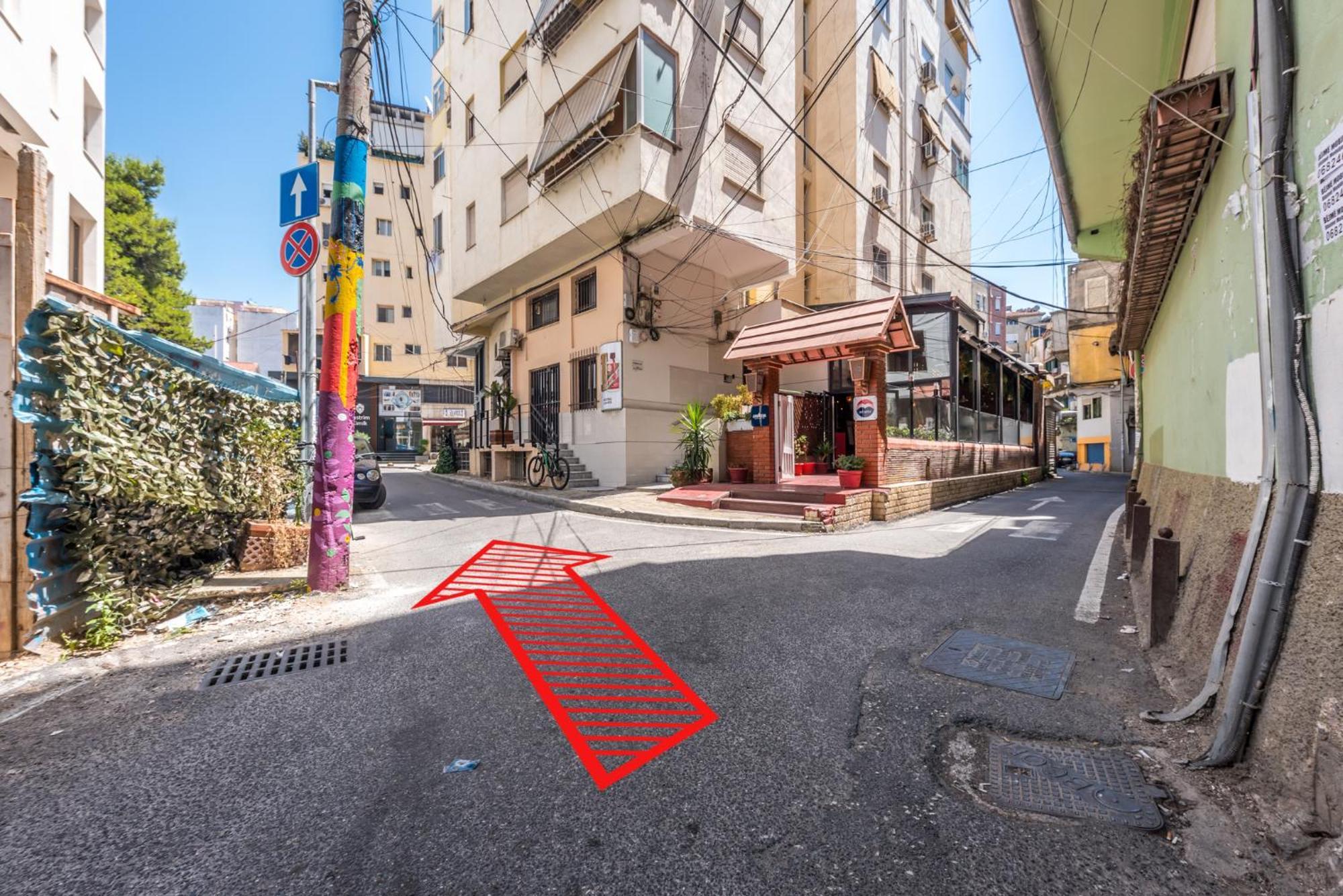 Piazza Luxury Apartments Tirana Exterior photo