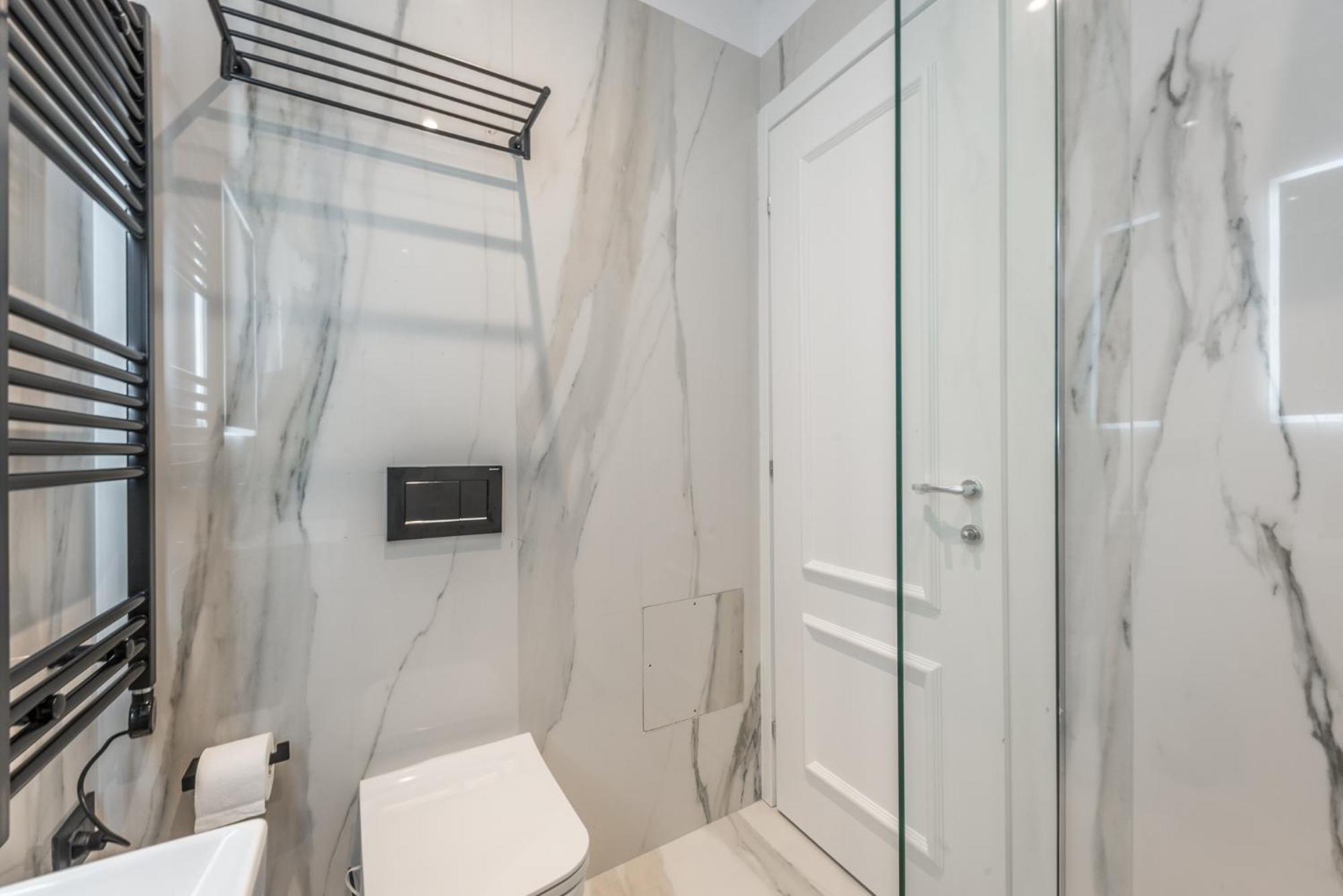 Piazza Luxury Apartments Tirana Exterior photo
